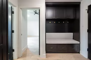 10652 Les Jardins Dr, Dallas, TX 75229 - Photo 20