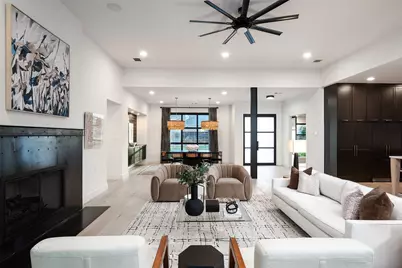 10652 Les Jardins Drive, Dallas, TX 75229 - Photo 8