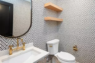 10652 Les Jardins Dr, Dallas, TX 75229 - Photo 16