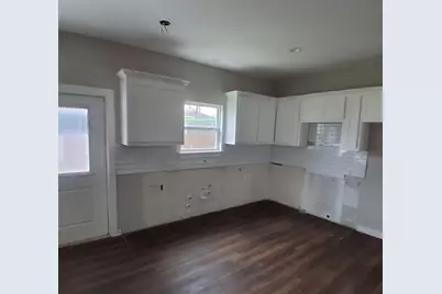 1904 Wesley Street, Greenville, TX 75401 - Photo 4