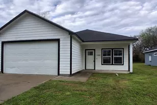 1904 Wesley St, Greenville, TX 75401 - Photo 1