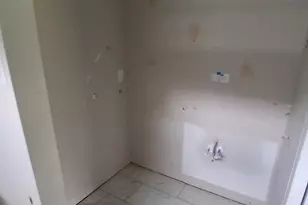 1904 Wesley St, Greenville, TX 75401 - Photo 10