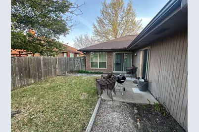 2517 Lawnview Drive, Carrollton, TX 75006 - Photo 16