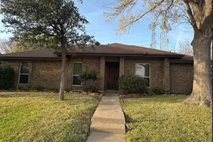 2517 Lawnview Dr, Carrollton, TX 75006 - Photo 1