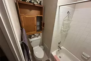 2517 Lawnview Dr, Carrollton, TX 75006 - Photo 8