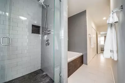 3922 Gilbert Avenue #104, Dallas, TX 75219 - Photo 20