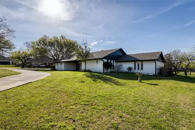 7520 Hewitt Street, North Richland Hills, TX 76182 - Photo 1