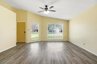 134 London Lane, Glenn Heights, TX 75154 - Photo 2