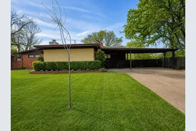 1605 Saint John Street, Wichita Falls, TX 76302 - Photo 2