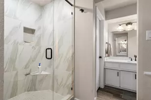 1715 Covemeadow Dr, Arlington, TX 76012 - Photo 18