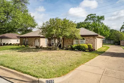 1715 Covemeadow Drive, Arlington, TX 76012 - Photo 2