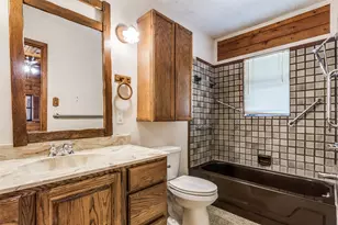 1114 Spur Trail, Granbury, TX 76049 - Photo 10