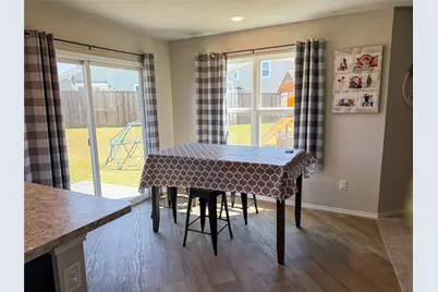 604 Mayfield Drive, Cleburne, TX 76031 - Photo 8