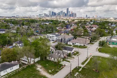 3616 Farmer Street, Houston, TX 77020 - Photo 4