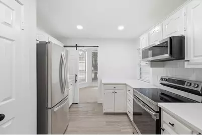 381 Arbor Lane, Euless, TX 76039 - Photo 12