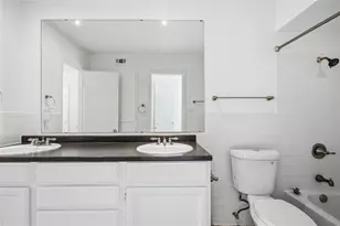 2729 Hurstview Dr, Hurst, TX 76054 - Photo 18