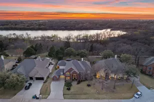1130 Cogburn Ct, Shady Shores, TX 76208 - Photo 6