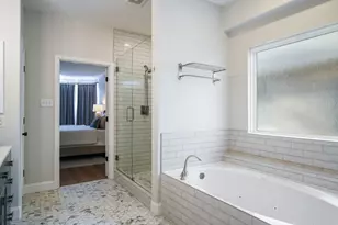 1130 Cogburn Ct, Shady Shores, TX 76208 - Photo 20