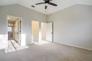 1130 Cogburn Ct, Shady Shores, TX 76208 - Photo 36