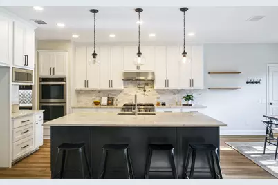 1130 Cogburn Court, Shady Shores, TX 76208 - Photo 12