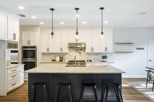 1130 Cogburn Ct, Shady Shores, TX 76208 - Photo 12