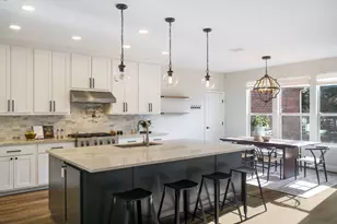 1130 Cogburn Ct, Shady Shores, TX 76208 - Photo 14