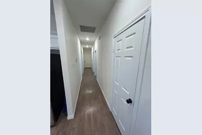 1138 Alvarado Street #B, Cleburne, TX 76031 - Photo 6