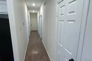 1138 Alvarado St, Cleburne, TX 76031 - Photo 6