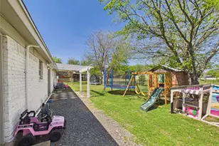 321 E Pine, Jacksboro, TX 76458 - Photo 24