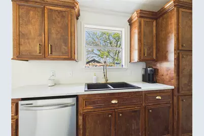 321 E Pine, Jacksboro, TX 76458 - Photo 10