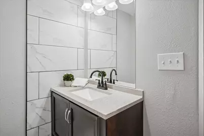 2717 El Tivoli Drive, Dallas, TX 75211 - Photo 18