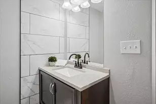 2717 El Tivoli Dr, Dallas, TX 75211 - Photo 18