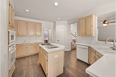 417 Shade Tree Circle, Hurst, TX 76054 - Photo 12