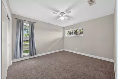 5008 Marble Falls Road, Fort Worth, TX 76103 - Photo 16