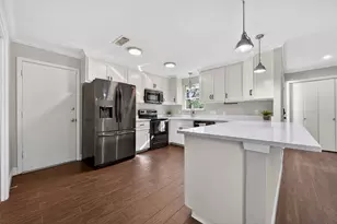 5008 Marble Falls Rd, Fort Worth, TX 76103 - Photo 8