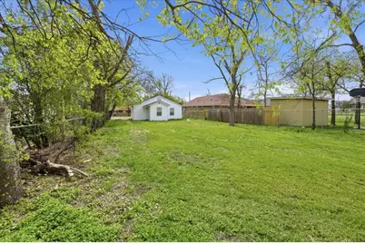 2803 Ross Avenue, Waco, TX 76711 - Photo 18