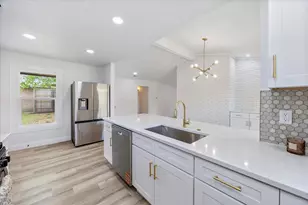 5706 Banting Way, Dallas, TX 75227 - Photo 8