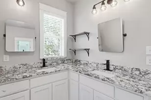 405 N Chestnut St, McKinney, TX 75069 - Photo 22