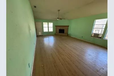 4821 Saint Thomas Place, Fort Worth, TX 76135 - Photo 6