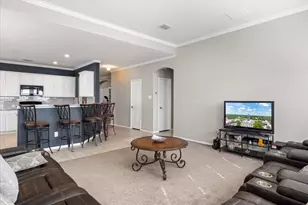 424 Eureka Ct, Burleson, TX 76028 - Photo 16