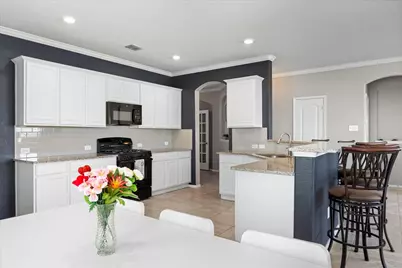 424 Eureka Court, Burleson, TX 76028 - Photo 14