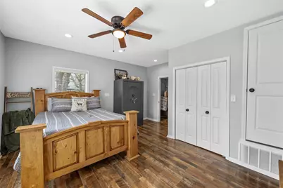 107 W Avenue F, Valley Mills, TX 76689 - Photo 16