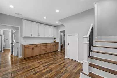 107 W Avenue F, Valley Mills, TX 76689 - Photo 8