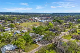 107 W Ave F, Valley Mills, TX 76689 - Photo 36