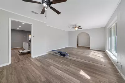 125 Redwood Drive, Highland Village, TX 75077 - Photo 8