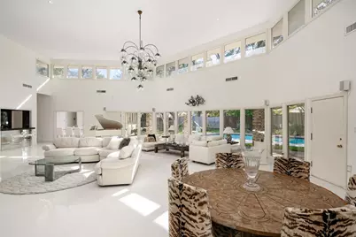 5045 Lakehill Court, Dallas, TX 75220 - Photo 14