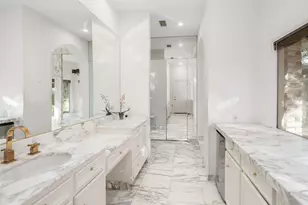 5045 Lakehill Ct, Dallas, TX 75220 - Photo 30