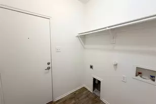 828 Pebblecreek Dr, Burleson, TX 76028 - Photo 12