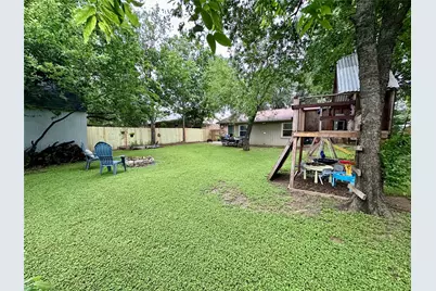 1404 Mimosa Street, Cleburne, TX 76033 - Photo 20