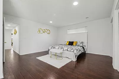 10525 Yorkford Drive, Dallas, TX 75238 - Photo 22